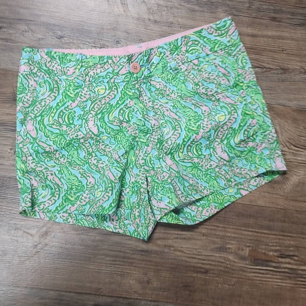 Lilly Pulitzer Green and Pink Swirl Women's Shorts Sz 4
